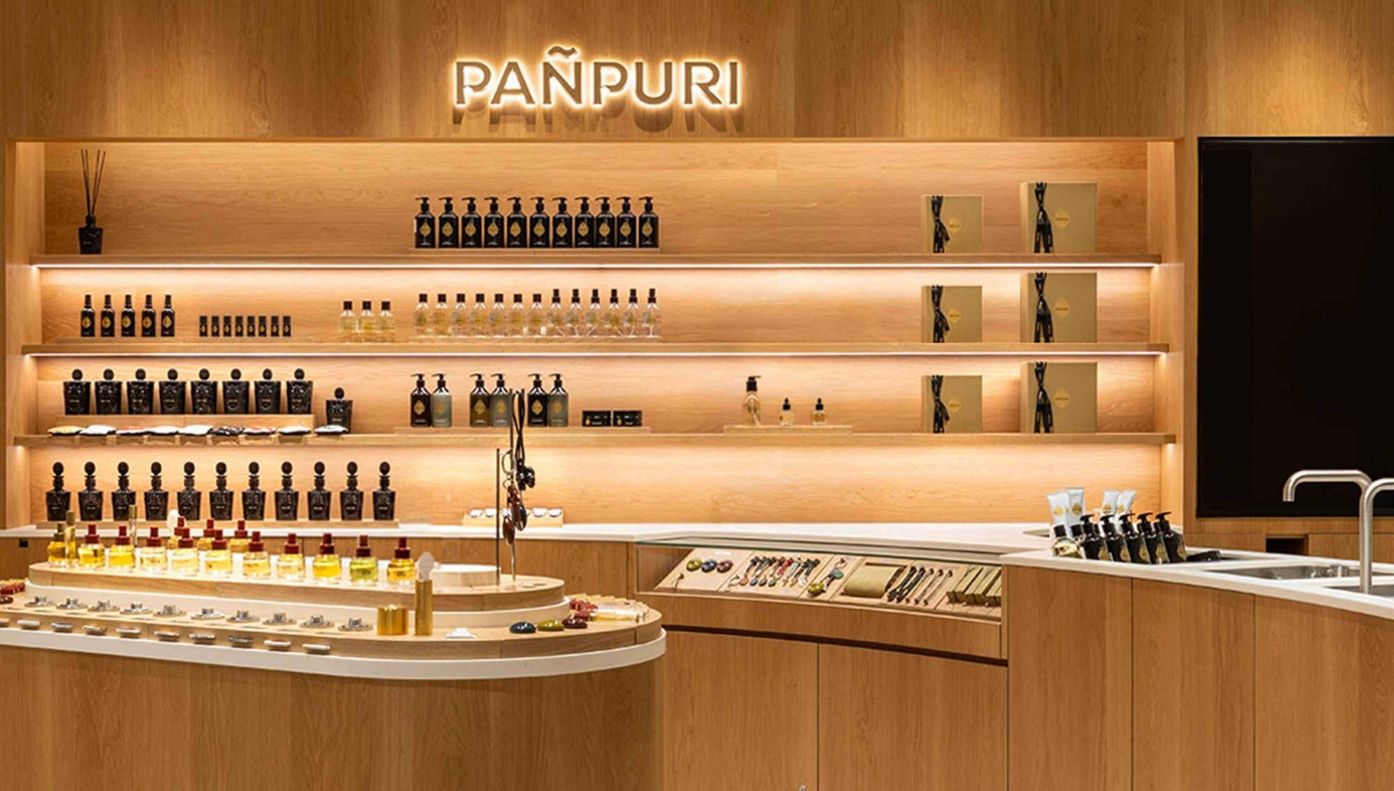 PAÑPURI 伊勢丹新宿本店